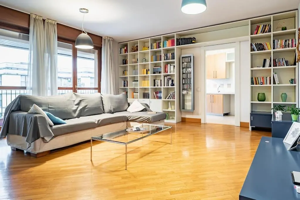 Broletto Park Apartment - Affitti Brevi Italia Lecco Włochy