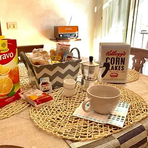 https://di-sarnos-guest-house-appartamento.hotels-amalfi.com
