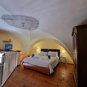 https://casa-giulia-catania.catania-hotels.net