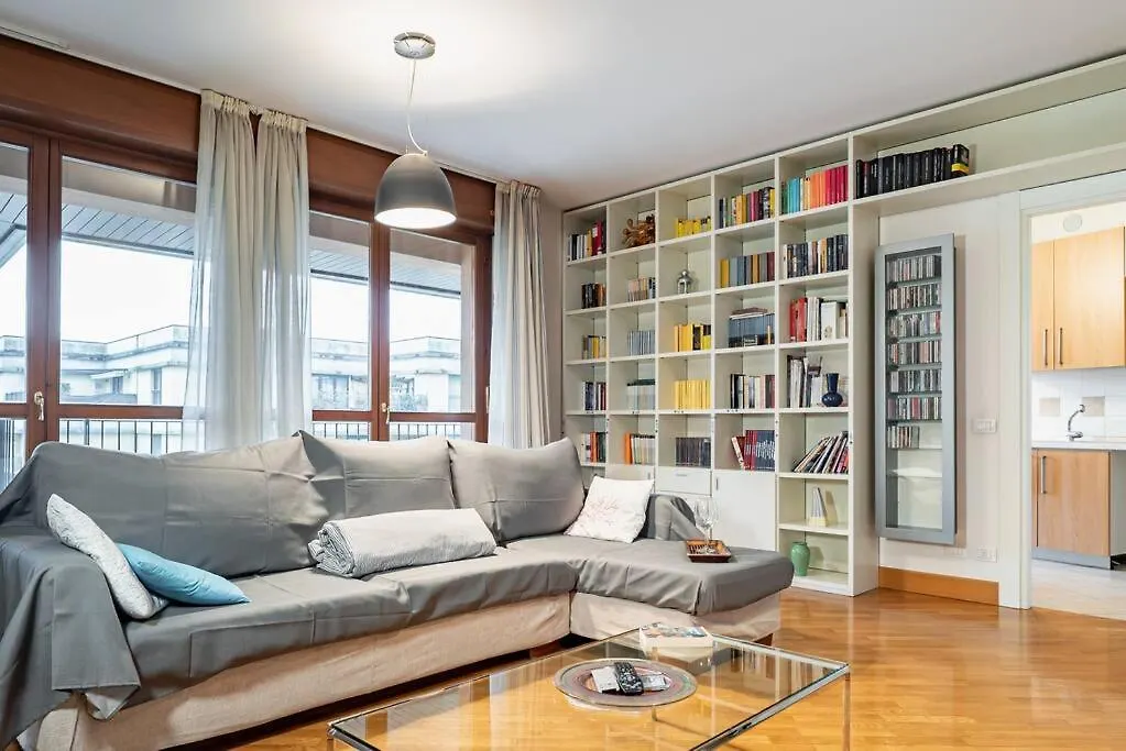 Broletto Park Apartment - Affitti Brevi Italia Lecco Italy